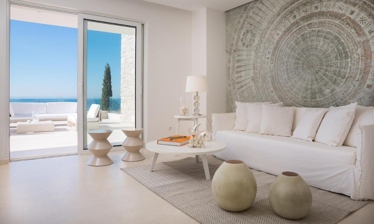 Luxury Seafront Villa Primosten Glamour With Private Pool, Sauna And Gym At The Beach In Primošten Dış mekan fotoğraf